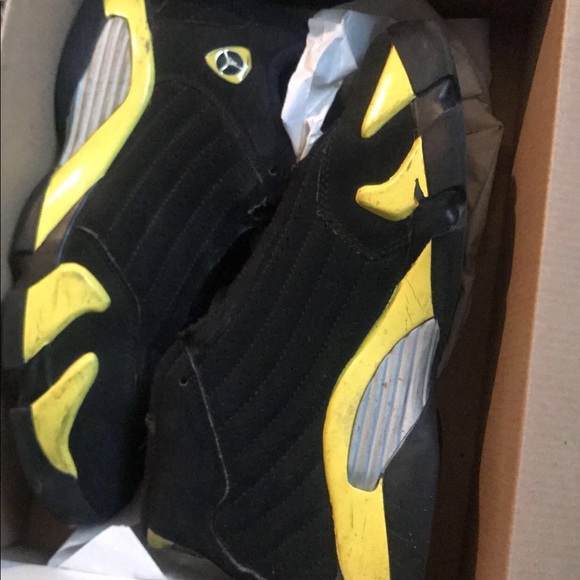 Air Jordan 14 Retro Thunder - Picture 2 of 4